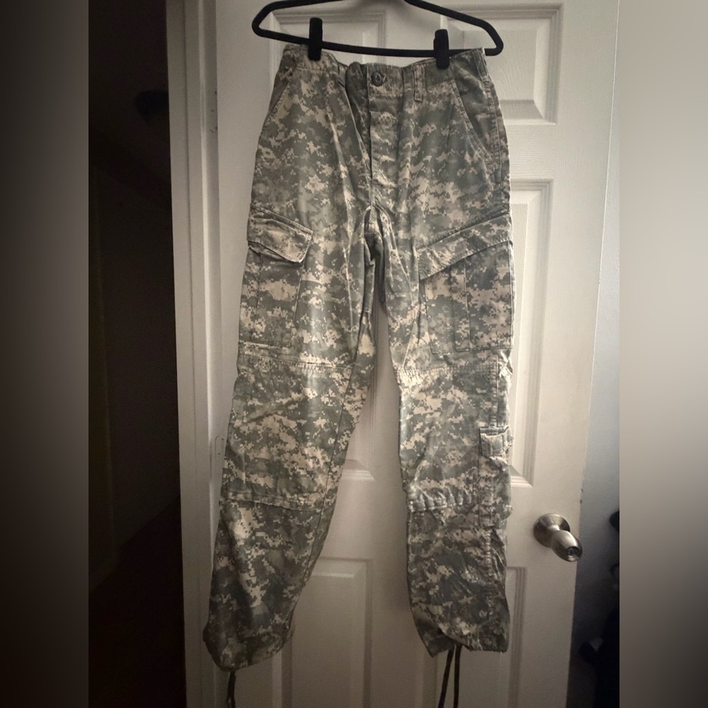U.S. Army Green Unisex Camouflage Cargo Pants